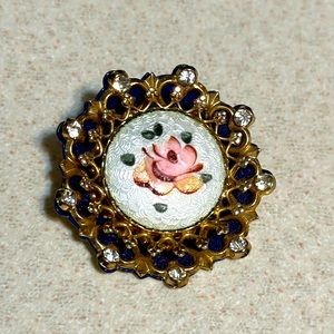 Vintage Coro gold tone rhinestone and pink flower center broach (602)